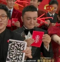 原来碎掉的不止小尼一个人……