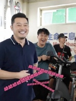 贾玲呐！你闷声赚大钱，我一点都不眼红，你闷声瘦一百斤……