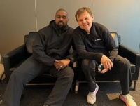 美国歌手坎耶自曝反犹让他一天损失20亿，“差点破产，但不后悔”