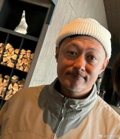 这竟然是余文乐，他不是才42岁吗，怎么看起来这么沧桑了？