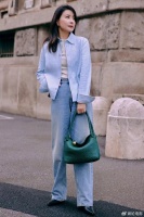 郭晶晶米兰看秀，穿着随意，彰显兰心蕙质