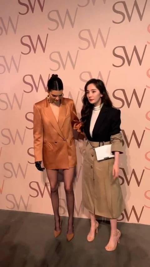 杨幂出现 立即美晕! 杨幂真好看!