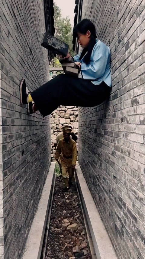 说实话这已经不是抗日神剧了，这是正宗拿观众当傻子的蠢剧！