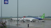 国产商用飞机C919及ARJ21首次飞抵老挝