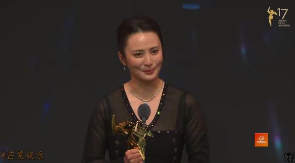 蒋勤勤感动到流泪,我热爱我的爱人 陈建斌