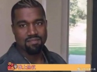 我不敢相信这是个44岁男人的行为举止，侃爷这迷惑行为我真是服了