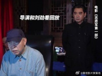 不论回看多少遍依然会触动，就像出演70余次周总理，依然会心生感动