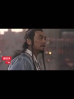 丁典嘴角边露出一丝苦笑，隔了好一会，才道：兄弟，你不笨了，以后你一人行走江湖，也不会吃亏，我这可放心了