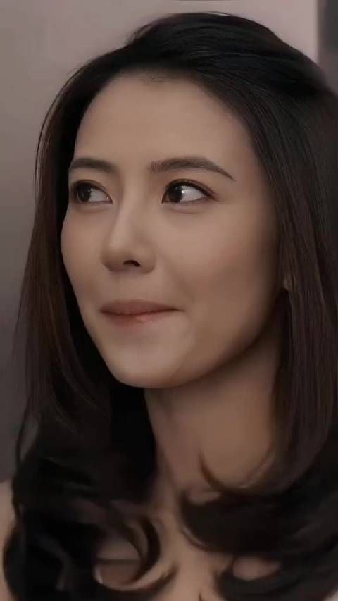 国民女神高圆圆，一颦一笑都特别美高圆圆 颜值