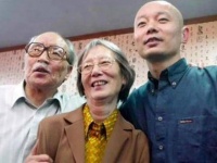 就在这刹那，葛优的母亲离世了