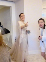 巩俐亮相戛纳电影节红毯，这是她第二十次受邀参加…