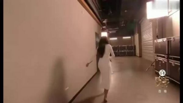 揭榜的是歌手,累坏的是主持人沈梦辰,这也太搞笑了吧!
