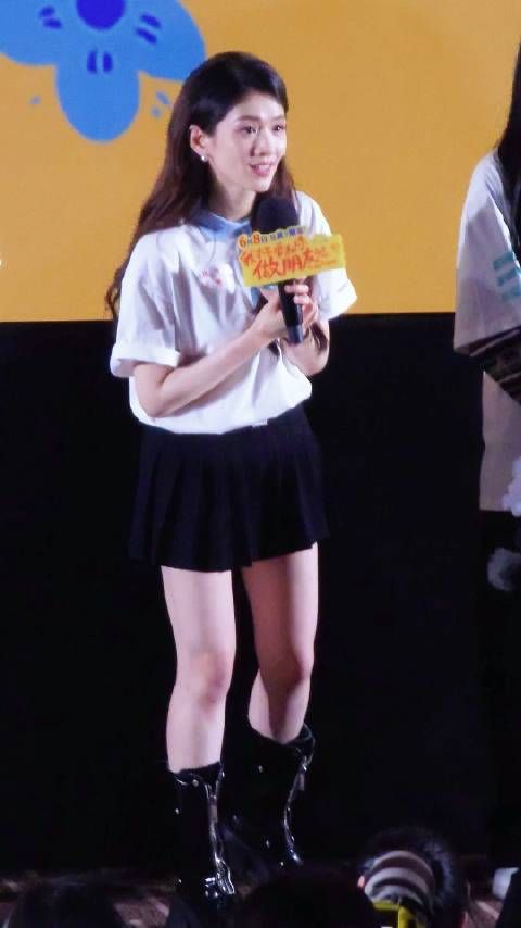说演少年李青桐更有挑战,她拍摄前也很担心