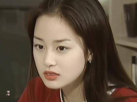 南韩首位美人,早期美貌非凡盛世美颜金泰熙