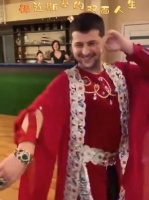 泽连斯基舞技惊人，引发热议