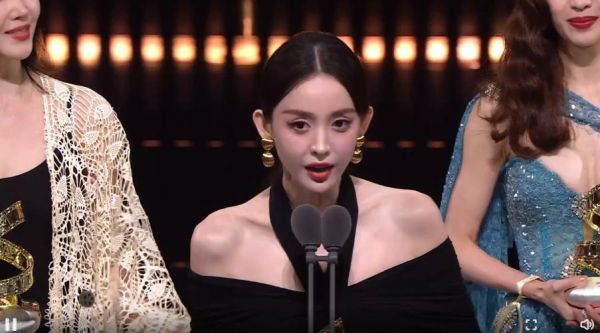 娜扎年度闪耀演员 期待演员娜扎的作品
