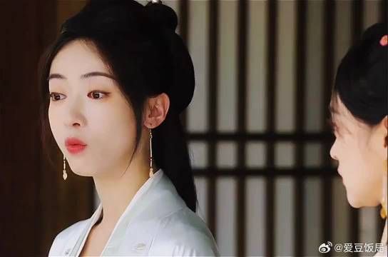 情敌上线,阿梨吃醋,肃国公却对她越来越上头,帮媳妇镇叶家场子!