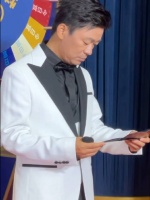 宝强哥@王宝强 在抽中了