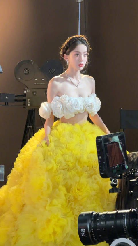 我天呢娜扎 美神降临了