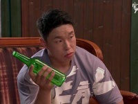 与方明共进晚餐，商议事项之中~柳岩 东方卫视家有姐妹