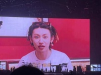 若没听过小鬼王琳凯讲四川方言，我会感到极度遗憾！实在太逗人喜爱了！