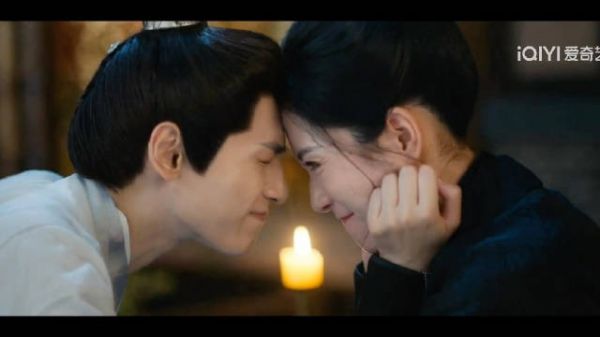 知道的是演母子,不知道的还以为演姐妹