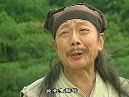 老者深藏不露,即便是那威震八方的雷霆神功,也无法撼动他的丝毫