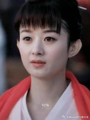 “既不仰仗父亲兄弟，也不仰仗丈夫儿子 一样能抵挡百万雄兵于阵前”