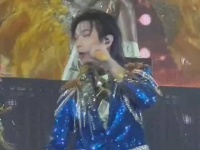 天哪！哇哦哇哦?Bui宝的歌声宛如天籁?救命啊，我已被旋律俘虏?