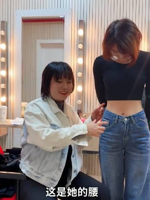 李雪琴 游泳,想看李雪琴穿泳装