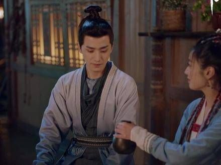 重返桃花坞,左经纶心中满溢着归乡般的宁静与舒适…