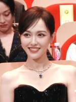 唐嫣这五秒特写镜头 有种气定神闲的美