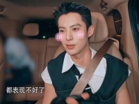 王鹤棣绝不在偶像面前失态，他童年心中的英雄可是齐天大圣孙悟空呢