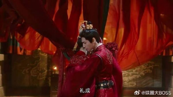 江心白颜南星大婚,当众就调皮腻歪上,下秒空气都甜了