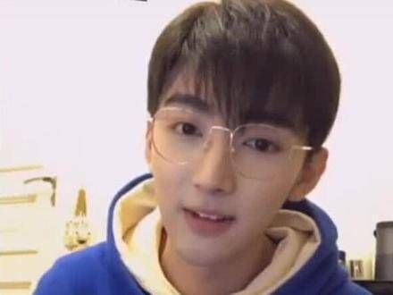 宁昱之光,闪耀舞台