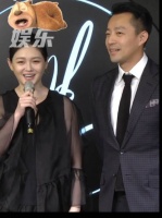 汪小菲牵着大S的手参加前女友婚礼，之前都是汪小菲伺候别人…