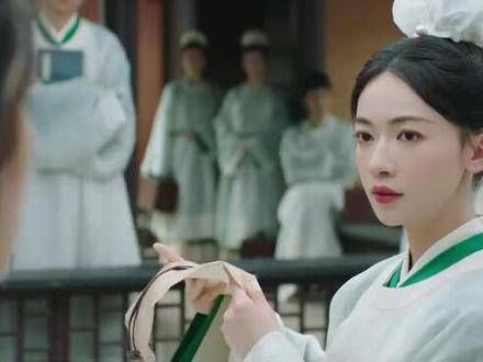 薛芳菲坚决无视姜景睿的劝阻,公开揭露孟红锦作品的真伪问题 王星越旁观…