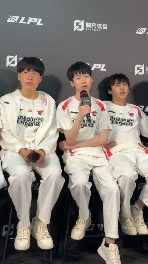 Q：女枪重新回到赛场，觉得这个英雄的赛场强度如何？