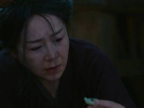 江心白病重,颜南星感觉到江心白出事,心想着只要他能平安…