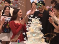 《歌手2024》凡希亚生日，被蜡烛吓到太可爱啦…