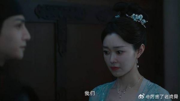 房门被锁,江心白跟颜南星孤男寡女处一室,尴尬了