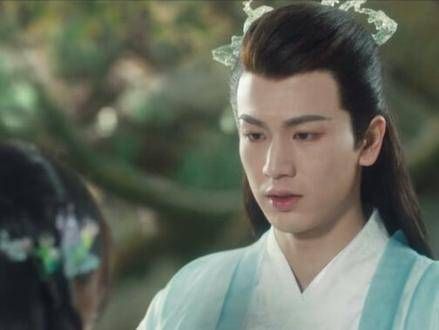 所有人都倾心于长珩，但首选却从不是他
