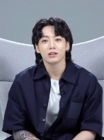 田柾国那年今日 230715 APPLE MUSIC采访 田柾国带来的个人solo首作Seven…