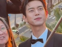 在戛纳电影节的第三套造型曝光，尽显型格魅力