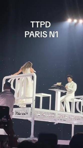 Fortnite现场的趣味装饰真是丰富极了,taylorswift 泰勒斯威夫特 现场