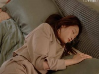 这算是女性间的独特交流方式吗