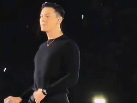 秋衣翩翩,男士魅力四溢,舞步令人惊艳!