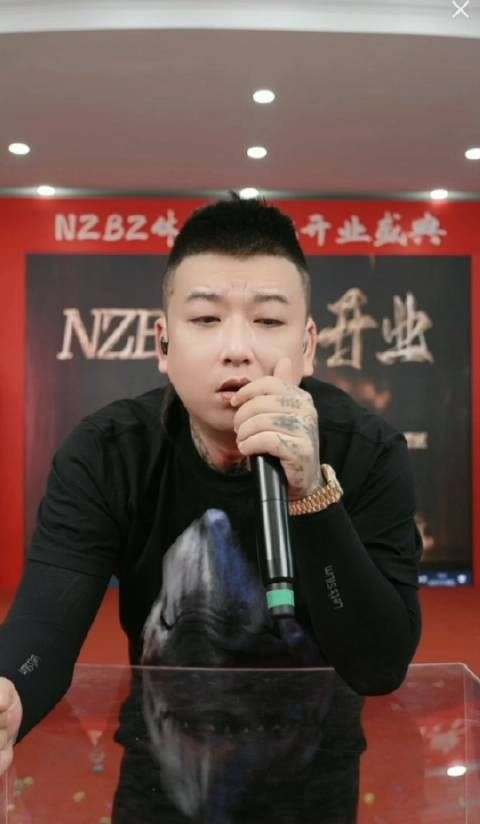 真诚一点吧!大家都不是傻子,难道还看不穿你天津李四那点小把戏?