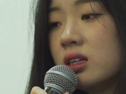 纯真无妆的她,竟有几分全智贤的韵味?