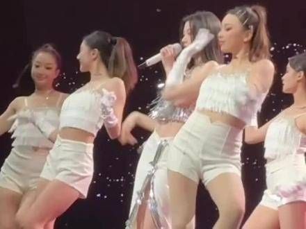 单依纯演绎《纯妹妹》唱跳版,这样的魅力你能抵挡得住吗?